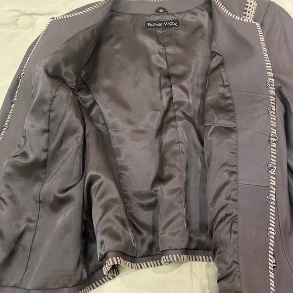 Pamela McCoy Gray Leather Jacket with Floral Embroidery - Picture 4 of 4
